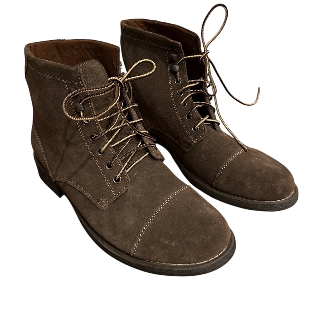 Eastland Dark Brown Lace-Up Boots